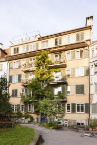 Rhynauerstrasse 3, 6005
Luzern